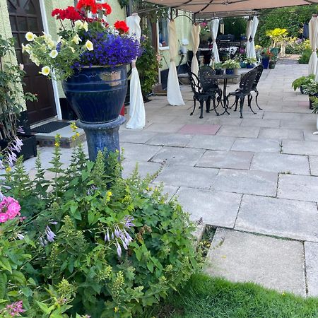 Pear Tree House 2 Bed Apartment Hartford  Dış mekan fotoğraf