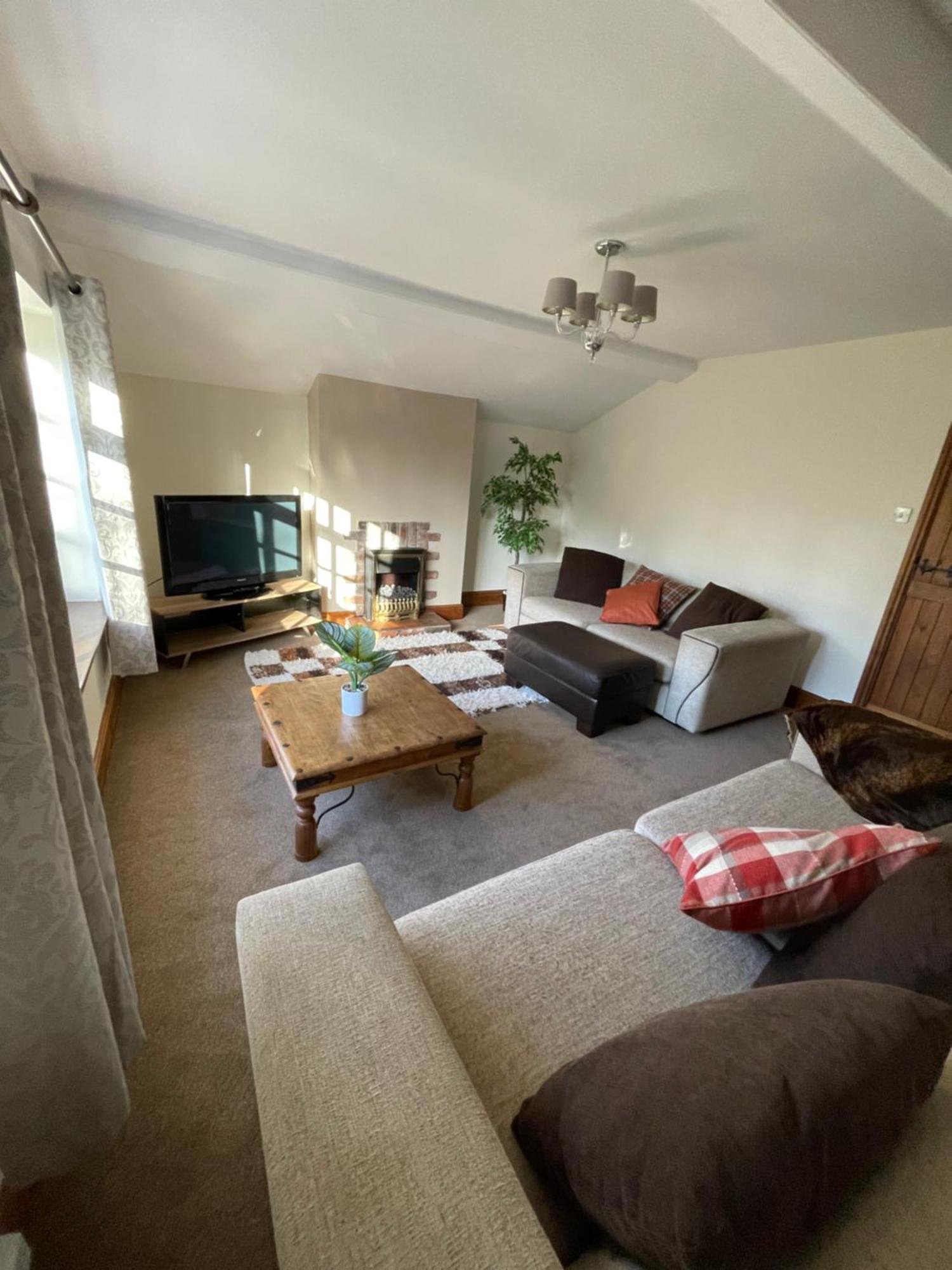 Pear Tree House 2 Bed Apartment Hartford  Dış mekan fotoğraf